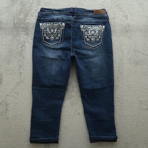 Wallflower Jeans Junior's Size 7 Blue Low-Rise Cuffed Capri Denim 20" Inseam